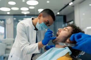 When to See an Emergency Dentist: Signs You Shouldn’t Ignore